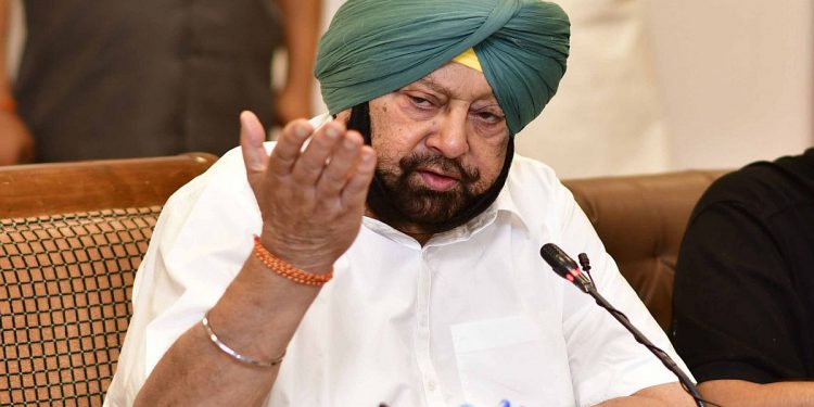 Chandigarh: Punjab Chief Minister Captain Amarinder Singh addresses a press conference in Chandigarh, on May 23, 2019. (Photo: IANS)