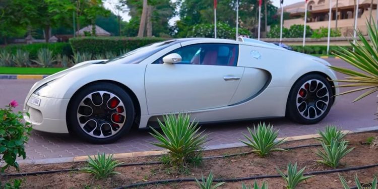 This YouTuber took a test drive of a car worth 56 crores, the video went viral