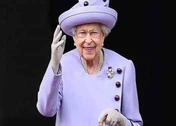 Queen Elizabeth II Death:70 ਸਾਲ ਤੱਕ ਬ੍ਰਿਟੇਨ ਦੀ ਰਾਜਗੱਦੀ 'ਤੇ ਕੀਤਾ ਰਾਜ, ਪੜ੍ਹੋ ਮਹਾਰਾਣੀ ਦੇ ਜੀਵਨ ਬਾਰੇ