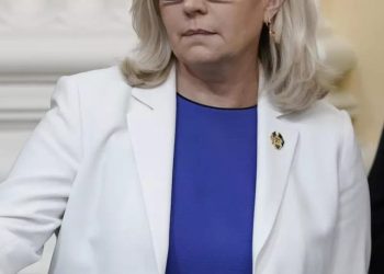 supreme-court-justices-wife-ginni-thomas-likely-to-be-summoned-by-us-capitol-riot-probe-panel