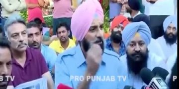 VIDEO: ਜੈਨੀ ਜੌਹਲ ਦਾ ਗੀਤ ਹਟਾਏ ਜਾਣ ਤੋਂ ਬਿਕਰਮ ਮਜੀਠੀਆ ਨੇ ਕਿਹਾ ''ਅਸੀਂ ਜੈਨੀ ਜੌਹਲ ਦਾ ਗੀਤ ਉੱਚੀ ਉੱਚੀ ਡੈੱਕਾਂ 'ਤੇ ਲਾ ਕੇ CM ਮਾਨ ਦੇ ਘਰ ਤੱਕ ਵਾਕ ਕਰਾਂਗੇ''