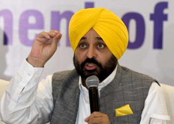 Punjab CM Bhagwant Mann addressing to media persons after signing a knowledge-sharing agreement with the Delhi Government  during a joint press conference, in New Delhi on Tuesday. Tribune photo: Manas Ranjan Bhui