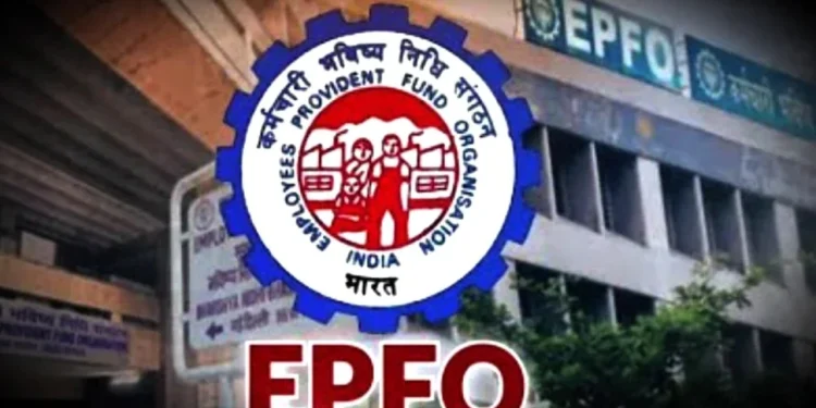 EPFO ਅਧੀਨ ਕਵਰੇਜ ਲਈ ਸਮੇਂ-ਸਮੇਂ 'ਤੇ ਇਸ ਦੀ ਸਮੀਖਿਆ ਕੀਤੀ ਜਾਵੇਗੀ। ਸੂਤਰਾਂ ਦਾ ਕਹਿਣਾ ਹੈ ਕਿ EPFO ​​ਤਹਿਤ ਘੱਟੋ-ਘੱਟ ਤਨਖਾਹ ਸੀਮਾ 15000 ਤੋਂ ਵਧਾ ਕੇ 21000 ਕਰ ਦਿੱਤੀ ਜਾਵੇਗੀ।