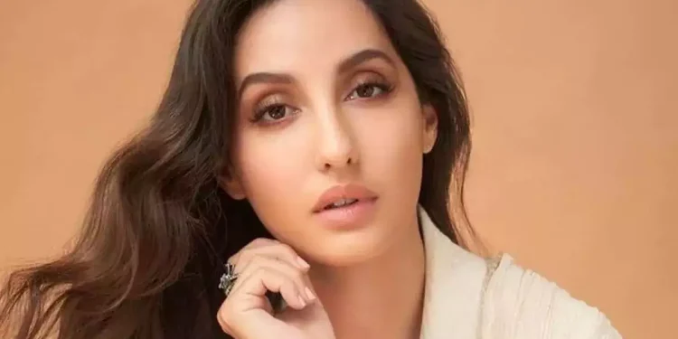 Nora Fatehi ਦਾ ਕੈਨੇਡਾ ਵਿੱਚ ਜਨਮ ਹੋਇਆ ਹੈ ਅਤੇ ਉਸਨੇ ਬਾਲੀਵੁੱਡ ਵਿੱਚ ਆਪਣੇ ਕਰਿਅਰ ਦੀ ਸ਼ੁਰੁਆਤ ਕੀਤੀ ਹੈ। ਨੋਰਾ ਨੇ ਹਿੰਦੀ, ਤੇਲਗੂ, ਤਾਮਿਲ ਭਾਸ਼ਾ ਵਿੱਚ ਫ਼ਿਲਮਾਂ
ਕੀਤੀਆਂ ਹਨ