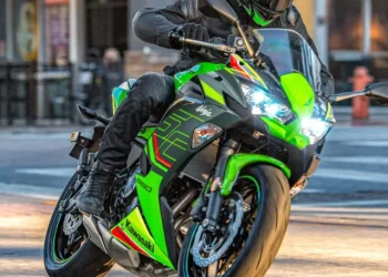 210769-ninja-650-web-1