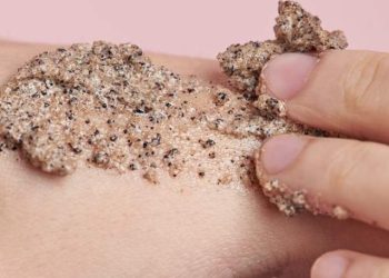 Exfoliating-scrub-on-hand-for-sensitive-skin