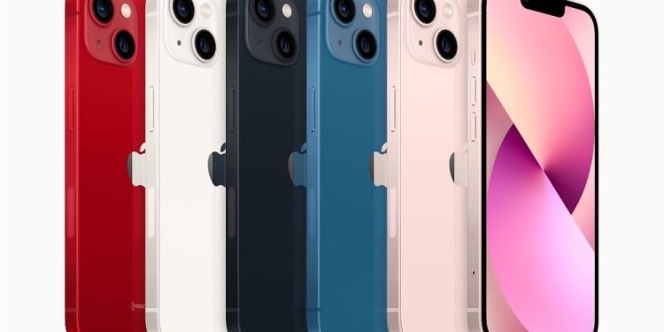 iphone 11, 12, 13 ਜਾਂ 14, ਭਾਰਤ ਵਿੱਚ ਸਭ ਤੋਂ ਵੱਧ ਵਿਕਣ ਵਾਲਾ ਆਈਫੋਨ ਕਿਹੜਾ ਹੈ? ਜੇਕਰ ਤੁਸੀਂ ਵੀ ਆਈਫੋਨ ਖਰੀਦਣ ਦੀ ਯੋਜਨਾ ਬਣਾ ਰਹੇ ਹੋ ਤਾਂ ਇਹ ਰਿਪੋਰਟ ਤੁਹਾਡੇ ਲਈ ਫਾਇਦੇਮੰਦ ਹੋ ਸਕਦੀ ਹੈ। ਤੁਹਾਨੂੰ ਇਹ ਜਾਣ ਕੇ ਹੈਰਾਨੀ ਹੋਵੇਗੀ।