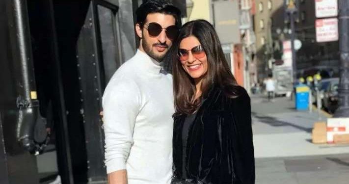 Sushmita Sen and Rohman Shaul- ਐਕਟਰਸ ਸੁਸ਼ਮਿਤਾ ਸੇਨ ਕਾਫੀ ਸਮੇਂ ਤੋਂ ਰੋਹਮਨ ਸ਼ਾਲ ਨੂੰ ਡੇਟ ਕਰ ਰਹੀ ਸੀ ਤੇ ਦੋਵੇਂ ਲਿਵ-ਇਨ 'ਚ ਵੀ ਰਹੇ। ਬਾਅਦ ਵਿੱਚ ਦੋਵਾਂ ਦਾ ਬ੍ਰੇਕਅੱਪ ਹੋ ਗਿਆ, ਪਰ ਅੱਜ ਵੀ ਦੋਨੋਂ ਦੋਸਤ ਬਣ ਕੇ ਇੱਕ ਦੂਜੇ ਦੇ ਕਰੀਬ ਹਨ।