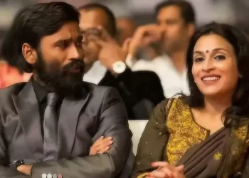 Dhanush-Aishwarya Rajinikanth- ਸਾਊਥ ਦੇ ਸੁਪਰਸਟਾਰ ਧਨੁਸ਼ ਅਤੇ ਉਨ੍ਹਾਂ ਦੀ ਪਤਨੀ ਐਸ਼ਵਰਿਆ ਰਜਨੀਕਾਂਤ ਨੇ ਇਸ ਸਾਲ ਜਨਵਰੀ 'ਚ ਆਪਣੇ ਤਲਾਕ ਦਾ ਐਲਾਨ ਕਰਕੇ ਆਪਣੇ ਫੈਨਸ ਨੂੰ ਹੈਰਾਨ ਕਰ ਦਿੱਤਾ। ਹਾਲਾਂਕਿ ਇੱਕ ਖਬਰ ਵੀ ਸਾਹਮਣੇ ਆਈ, ਕਿ ਦੋਵੇਂ ਆਪਣੇ ਰਿਸ਼ਤੇ ਨੂੰ ਦੂਜਾ ਮੌਕਾ ਦੇਣਾ ਚਾਹੁੰਦੇ ਹਨ, ਦੋਵਾਂ ਨਾਲ ਜੁੜੀ ਕੋਈ ਅਧਿਕਾਰਤ ਖਬਰ ਸਾਹਮਣੇ ਨਹੀਂ ਆਈ ਹੈ।