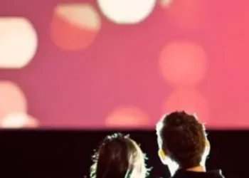 Romantic-Movie-date-e1518595051163
