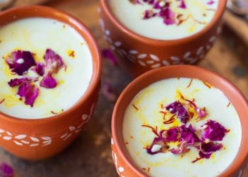 Thandai-Recipe-for-Holi-Piping-Pot-Curry