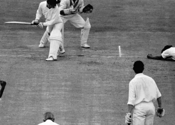 india-england-oval-august-19-24-1971-standing-on-the-shoulders-of-these-giants