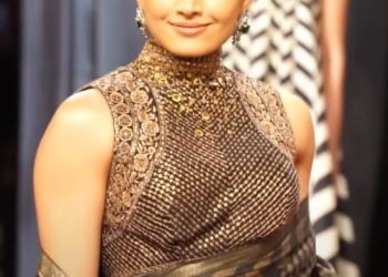 rashmika mandanna lakme fashion week 1