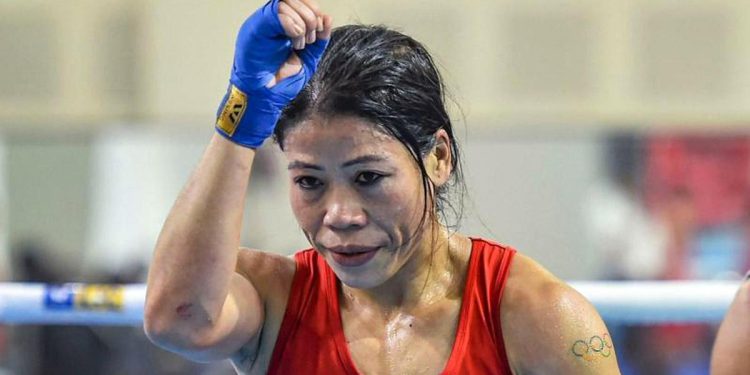 Mary Kom ਦੀ ਮੁੱਠੀ 'ਚ ਦਮ- ਐਮਸੀ ਮੈਰੀਕਾਮ ਦਾ ਫੈਨ ਕੌਣ ਨਹੀਂ ਹੋਵੇਗਾ ਤੇ ਕੌਣ ਹੋ ਜੋ ਉਸ ਨੂੰ ਜਾਣਦਾ ਨਹੀਂ? ਉਸਨੇ ਦੇਸ਼ ਨੂੰ ਮਹਿਲਾ ਮੁੱਕੇਬਾਜ਼ੀ ਵਿੱਚ ਪਹਿਲਾ ਓਲੰਪਿਕ ਤਮਗਾ ਦਿਵਾਇਆ ਸੀ। ਉਸਨੇ ਵਿਸ਼ਵ ਚੈਂਪੀਅਨਸ਼ਿਪ ਵਿੱਚ 6 ਸੋਨ ਤਗਮੇ ਜਿੱਤੇ ਹਨ, ਜਦੋਂ ਕਿ ਉਸਨੇ ਆਪਣੇ ਕਰੀਅਰ ਵਿੱਚ ਓਲੰਪਿਕ, ਏਸ਼ੀਅਨ ਖੇਡਾਂ, ਰਾਸ਼ਟਰਮੰਡਲ ਅਤੇ ਵਿਸ਼ਵ ਚੈਂਪੀਅਨਸ਼ਿਪ ਵਰਗੇ ਮੁਕਾਬਲਿਆਂ ਸਮੇਤ ਕੁੱਲ 13 ਸੋਨ ਤਗਮੇ ਜਿੱਤੇ ਹਨ। ਸੋਨੇ ਤੋਂ ਇਲਾਵਾ ਮੈਰੀਕਾਮ ਨੂੰ 33 ਵਾਰ ਚਾਂਦੀ ਤੇ ਕਾਂਸੀ ਦੇ ਤਗਮਿਆਂ ਨਾਲ ਵੀ ਸਬਰ ਕਰਨਾ ਪਿਆ।