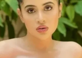 Urfi-Javed-750x375