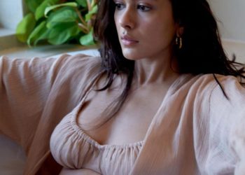 Mrunal Thakur
