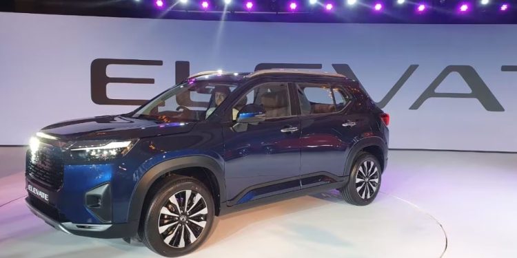 Honda Elevate launched: Honda Cars India ਨੇ 6 ਜੂਨ, 2023 ਨੂੰ ਆਪਣੀ ਮਿਡ-ਸਾਈਜ਼ SUV ਨੂੰ ਭਾਰਤ ਵਿੱਚ ਲਾਂਚ ਕੀਤਾ ਹੈ। ਹੌਂਡਾ ਐਲੀਵੇਟ ਨੂੰ ਲਾਂਚ ਕਰਨ ਲਈ ਕੰਪਨੀ ਵੱਲੋਂ ਵਿਸ਼ਵ ਪ੍ਰੀਮੀਅਰ ਦਾ ਆਯੋਜਨ ਕੀਤਾ ਗਿਆ।