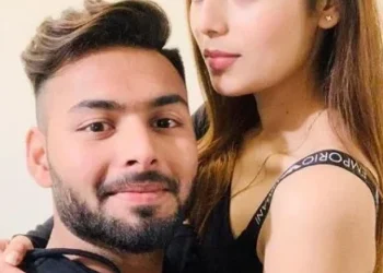 Rishabh-Pant-With-Isha-Negi